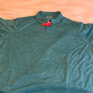 NWT green men’s short sleeve shirt